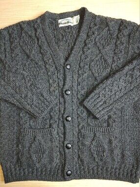 Aran Crafts Cable Cardigan Fisherman Chunky Grey Horn Buttons Wool Ireland L